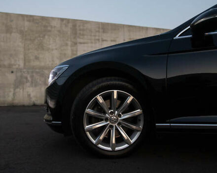 Черный Фольксваген Пассат, объемом двигателя 1.8 л и пробегом 110 тыс. км за 23500 $, фото 15 на Automoto.ua