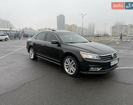 Черный Фольксваген Пассат, объемом двигателя 1.98 л и пробегом 132 тыс. км за 16900 $, фото 6 на Automoto.ua