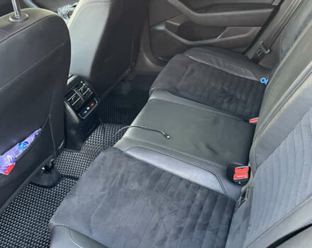 Черный Фольксваген Пассат, объемом двигателя 1.97 л и пробегом 212 тыс. км за 20000 $, фото 12 на Automoto.ua