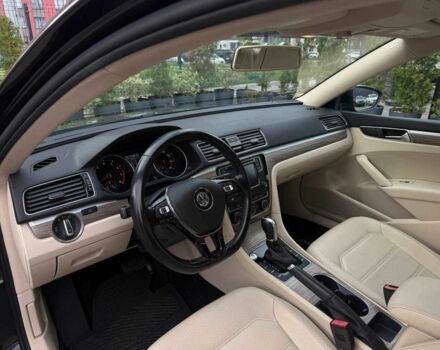 Чорний Фольксваген Пассат, об'ємом двигуна 2 л та пробігом 154 тис. км за 14700 $, фото 14 на Automoto.ua