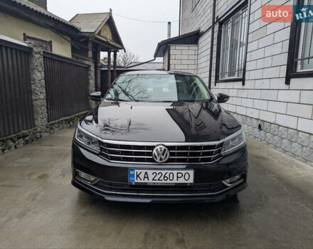 Черный Фольксваген Пассат, объемом двигателя 1.8 л и пробегом 151 тыс. км за 14500 $, фото 3 на Automoto.ua