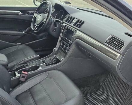 Черный Фольксваген Пассат, объемом двигателя 1.98 л и пробегом 200 тыс. км за 10800 $, фото 17 на Automoto.ua