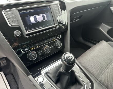 Черный Фольксваген Пассат, объемом двигателя 1.6 л и пробегом 128 тыс. км за 16300 $, фото 7 на Automoto.ua