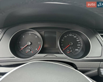 Черный Фольксваген Пассат, объемом двигателя 1.97 л и пробегом 80 тыс. км за 19900 $, фото 47 на Automoto.ua