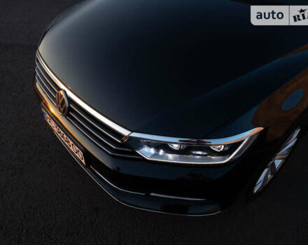 Черный Фольксваген Пассат, объемом двигателя 1.8 л и пробегом 110 тыс. км за 23500 $, фото 19 на Automoto.ua