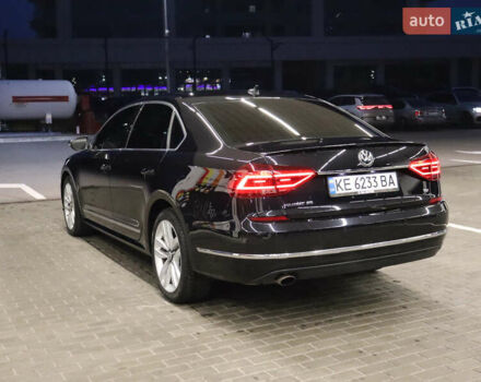 Черный Фольксваген Пассат, объемом двигателя 1.8 л и пробегом 140 тыс. км за 15799 $, фото 10 на Automoto.ua