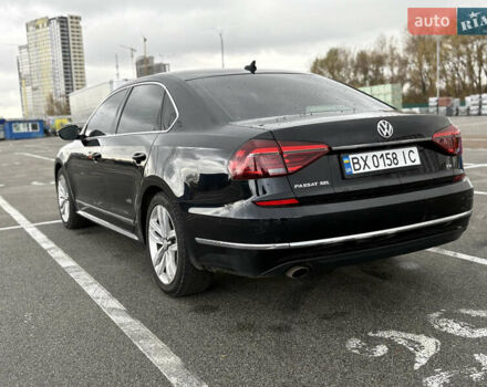 Черный Фольксваген Пассат, объемом двигателя 1.8 л и пробегом 146 тыс. км за 13500 $, фото 5 на Automoto.ua