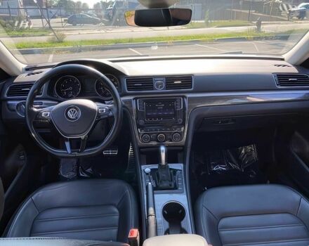 Черный Фольксваген Пассат, объемом двигателя 1.8 л и пробегом 58 тыс. км за 7600 $, фото 10 на Automoto.ua