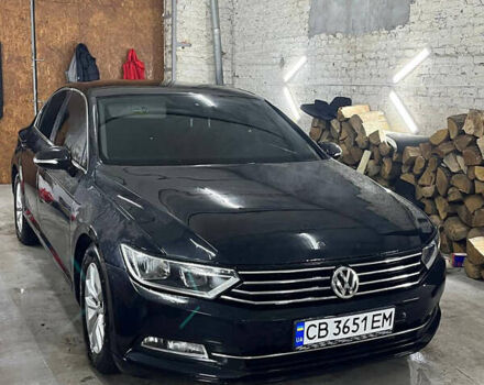 Черный Фольксваген Пассат, объемом двигателя 1.6 л и пробегом 255 тыс. км за 14500 $, фото 7 на Automoto.ua