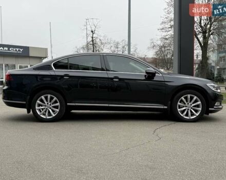 Чорний Фольксваген Пассат, об'ємом двигуна 1.8 л та пробігом 117 тис. км за 20700 $, фото 7 на Automoto.ua