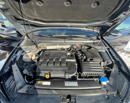 Черный Фольксваген Пассат, объемом двигателя 1.6 л и пробегом 255 тыс. км за 14500 $, фото 4 на Automoto.ua