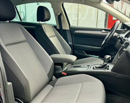 Черный Фольксваген Пассат, объемом двигателя 1.97 л и пробегом 306 тыс. км за 14750 $, фото 60 на Automoto.ua