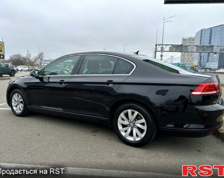Чорний Фольксваген Пассат, об'ємом двигуна 1.6 л та пробігом 128 тис. км за 16300 $, фото 3 на Automoto.ua