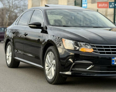 Черный Фольксваген Пассат, объемом двигателя 1.98 л и пробегом 112 тыс. км за 15200 $, фото 12 на Automoto.ua