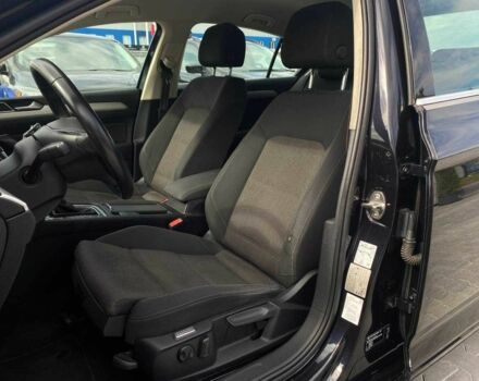 Черный Фольксваген Пассат, объемом двигателя 1.6 л и пробегом 313 тыс. км за 13490 $, фото 19 на Automoto.ua