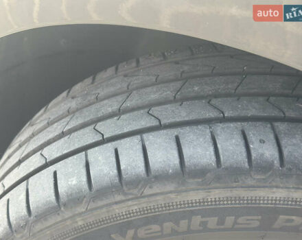 Черный Фольксваген Пассат, объемом двигателя 1.97 л и пробегом 290 тыс. км за 17299 $, фото 6 на Automoto.ua