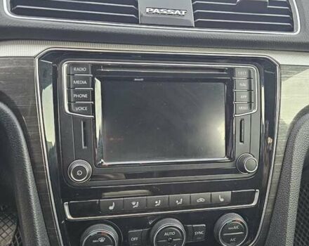 Черный Фольксваген Пассат, объемом двигателя 1.98 л и пробегом 200 тыс. км за 10800 $, фото 27 на Automoto.ua
