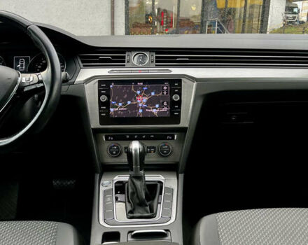 Черный Фольксваген Пассат, объемом двигателя 1.97 л и пробегом 308 тыс. км за 14450 $, фото 54 на Automoto.ua