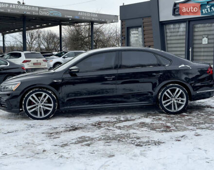 Черный Фольксваген Пассат, объемом двигателя 2 л и пробегом 207 тыс. км за 14300 $, фото 6 на Automoto.ua