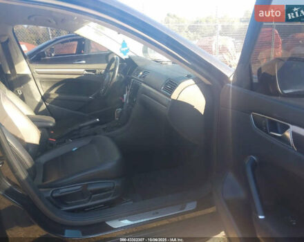 Черный Фольксваген Пассат, объемом двигателя 1.8 л и пробегом 88 тыс. км за 2000 $, фото 3 на Automoto.ua