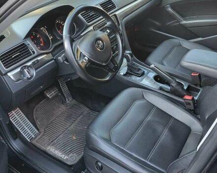 Черный Фольксваген Пассат, объемом двигателя 2 л и пробегом 73 тыс. км за 16075 $, фото 5 на Automoto.ua