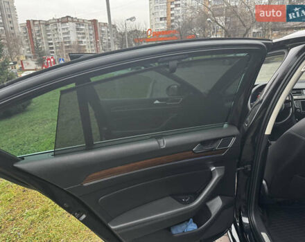 Чорний Фольксваген Пассат, об'ємом двигуна 1.97 л та пробігом 278 тис. км за 17500 $, фото 16 на Automoto.ua