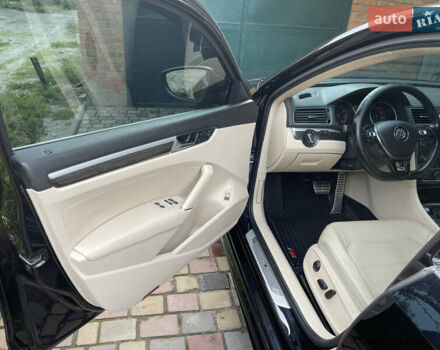 Черный Фольксваген Пассат, объемом двигателя 1.8 л и пробегом 149 тыс. км за 12500 $, фото 17 на Automoto.ua