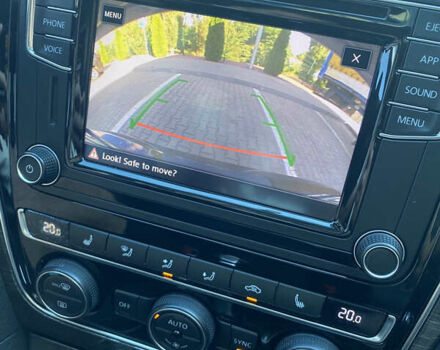 Черный Фольксваген Пассат, объемом двигателя 1.98 л и пробегом 142 тыс. км за 15800 $, фото 14 на Automoto.ua