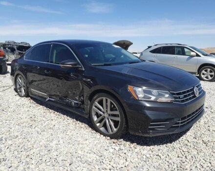 Чорний Фольксваген Пассат, об'ємом двигуна 1.8 л та пробігом 178 тис. км за 10800 $, фото 4 на Automoto.ua