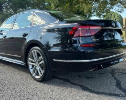 Черный Фольксваген Пассат, объемом двигателя 1.8 л и пробегом 50 тыс. км за 5700 $, фото 4 на Automoto.ua