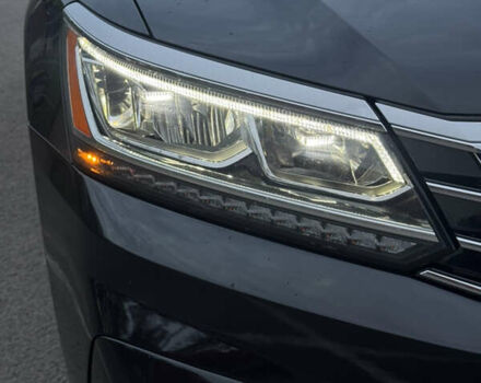 Фольксваген Пассат 2017 в Ковель на Automoto.ua Черный Фольксваген Пассат, объемом двигателя 1.8 л и пробегом 190 тыс. км за 13900 $, фото 9 на Automoto.ua