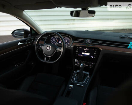 Черный Фольксваген Пассат, объемом двигателя 1.8 л и пробегом 110 тыс. км за 23500 $, фото 22 на Automoto.ua