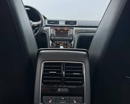 Черный Фольксваген Пассат, объемом двигателя 2 л и пробегом 216 тыс. км за 12700 $, фото 15 на Automoto.ua