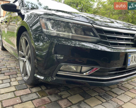 Черный Фольксваген Пассат, объемом двигателя 1.8 л и пробегом 149 тыс. км за 12500 $, фото 7 на Automoto.ua