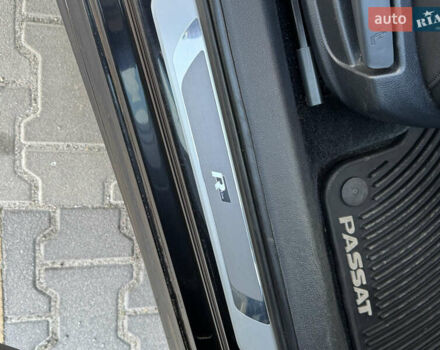 Черный Фольксваген Пассат, объемом двигателя 1.8 л и пробегом 161 тыс. км за 17000 $, фото 4 на Automoto.ua