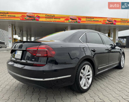 Чорний Фольксваген Пассат, об'ємом двигуна 2 л та пробігом 145 тис. км за 17200 $, фото 4 на Automoto.ua