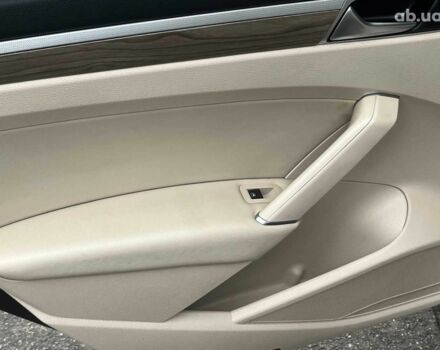 Чорний Фольксваген Пассат, об'ємом двигуна 2 л та пробігом 162 тис. км за 13790 $, фото 24 на Automoto.ua