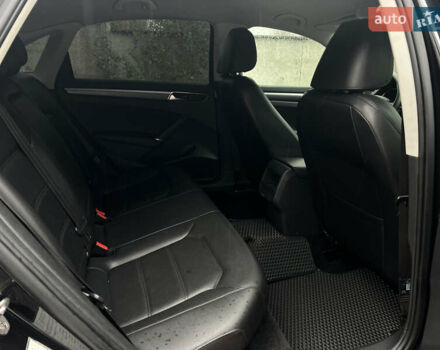 Чорний Фольксваген Пассат, об'ємом двигуна 2 л та пробігом 153 тис. км за 11900 $, фото 50 на Automoto.ua