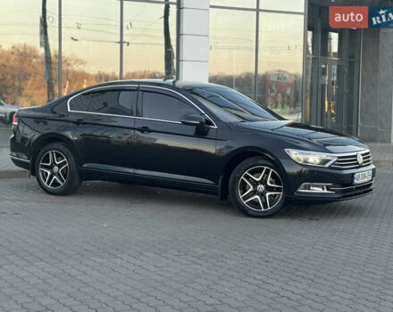 Черный Фольксваген Пассат, объемом двигателя 1.97 л и пробегом 225 тыс. км за 15950 $, фото 16 на Automoto.ua
