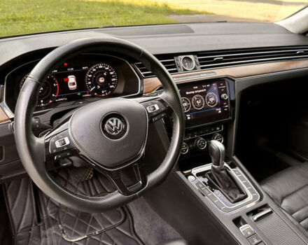 Черный Фольксваген Пассат, объемом двигателя 1.97 л и пробегом 142 тыс. км за 25500 $, фото 34 на Automoto.ua