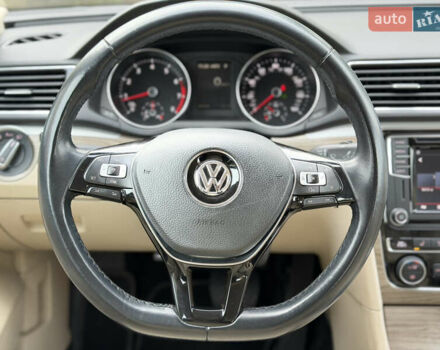 Чорний Фольксваген Пассат, об'ємом двигуна 2 л та пробігом 55 тис. км за 16200 $, фото 16 на Automoto.ua