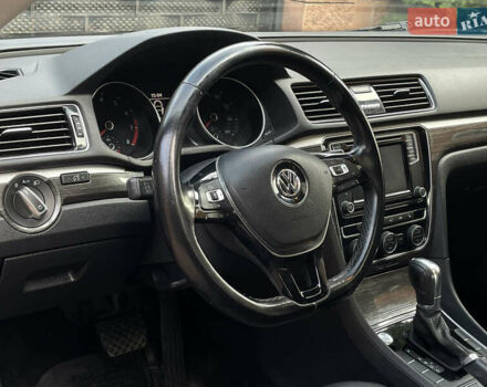 Чорний Фольксваген Пассат, об'ємом двигуна 2 л та пробігом 147 тис. км за 11900 $, фото 20 на Automoto.ua