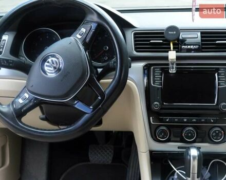 Чорний Фольксваген Пассат, об'ємом двигуна 2 л та пробігом 99 тис. км за 15300 $, фото 26 на Automoto.ua