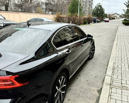 Фольксваген Пассат 2018 в Запорожье на Automoto.ua Черный Фольксваген Пассат, объемом двигателя 1.97 л и пробегом 217 тыс. км за 20600 $, фото 11 на Automoto.ua