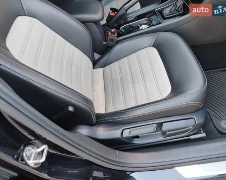 Черный Фольксваген Пассат, объемом двигателя 3.6 л и пробегом 90 тыс. км за 15500 $, фото 21 на Automoto.ua