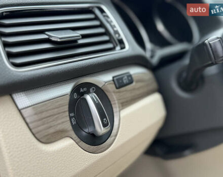 Чорний Фольксваген Пассат, об'ємом двигуна 2 л та пробігом 145 тис. км за 17200 $, фото 30 на Automoto.ua