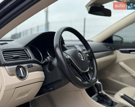 Чорний Фольксваген Пассат, об'ємом двигуна 2 л та пробігом 145 тис. км за 17200 $, фото 17 на Automoto.ua