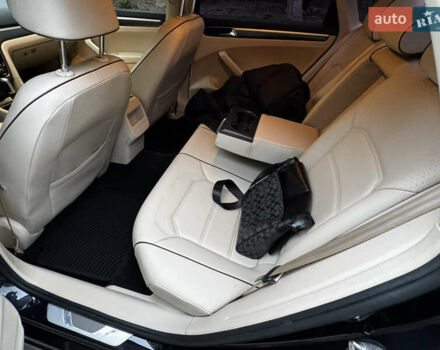 Черный Фольксваген Пассат, объемом двигателя 1.98 л и пробегом 110 тыс. км за 16000 $, фото 18 на Automoto.ua