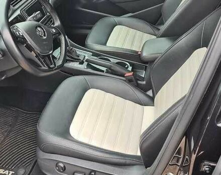 Фольксваген Пассат 2018 в Одессе на Automoto.ua Черный Фольксваген Пассат, объемом двигателя 3.6 л и пробегом 156 тыс. км за 12500 $, фото 8 на Automoto.ua