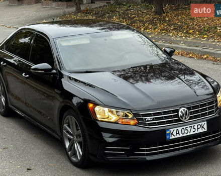 Черный Фольксваген Пассат, объемом двигателя 1.98 л и пробегом 110 тыс. км за 16000 $, фото 2 на Automoto.ua